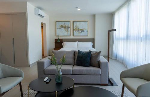 Costa del Este Apartamento | Elegant Executive Studio with Ocean Views in Panama City