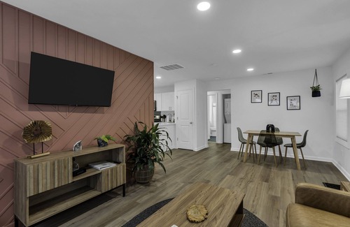Bradley Beach Casa | Elegant Family Getaway in Bradley Beach