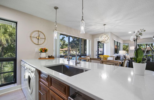 Hunt Club Condominio | Elegant Golf Villa in the PGA National. Pool. Golf. Beach. Spa. Dog friendly.