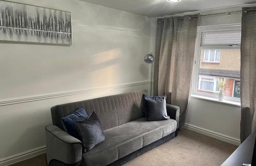 Fenny Stratford Casa | Elegant home for your relaxation