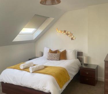 Fenny Stratford Casa | Elegant home for your relaxation