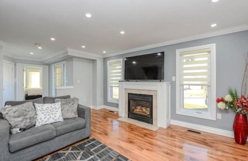 Lisgar Apartamento | Elegant Home in Mississauga