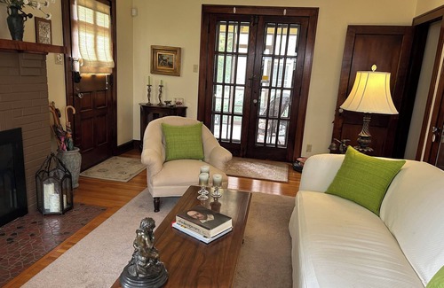 Meridian-Kessler Casa | Elegant home READY FOR GEN-Con. One BR. Private bathroom