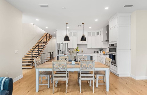 Indialantic By The Sea Casa | Elegant Indialantic Townhome Retreat W/ Private Balconies, Patio & BBQ Grill!