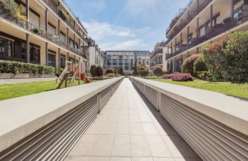 Precotto Apartamento | Elegant Loft with Balcony!