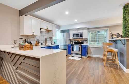 West End Casa | Elegant modern 2bdrm, 2bth. 20 min to ATL Airport