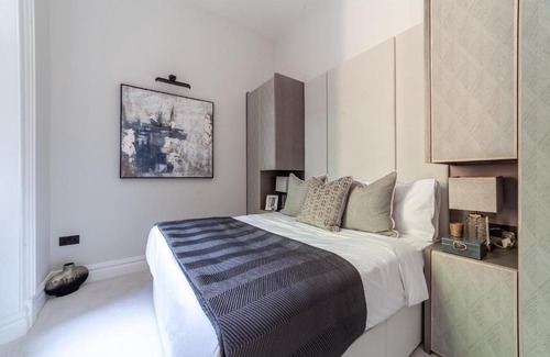 Redcliffe Apartamento | Elegant Modern 2BR Flat in Prestigious Chelsea.