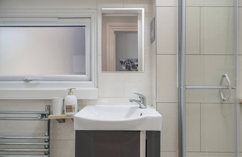 West Ealing Apartamento | Elegant Modern Studio in the Heart of Ealing