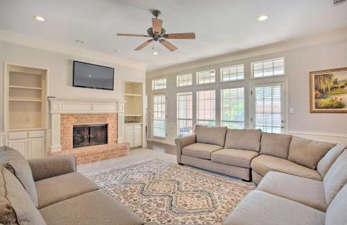 Plano Casa | Elegant Plano Home with Private Outdoor Pool!