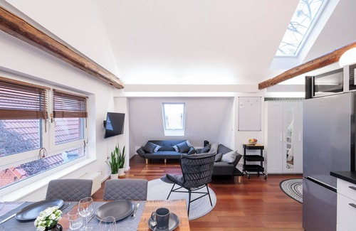 Vinnhorst Apartamento | Elegant residential oasis on the canal