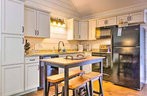 Sapphire Apartamento | Elegant Sapphire Valley Studio with Resort Amenities