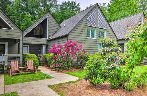 Sapphire Apartamento | Elegant Sapphire Valley Studio with Resort Amenities