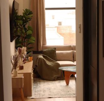 Central City Apartamento | Elegant Scandinavian Escape Birmingham