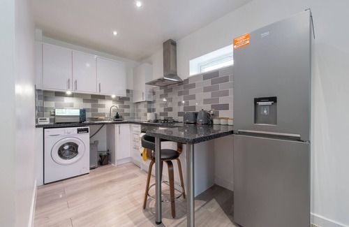 Little Holland Apartamento | Elegant & Spacious 1 Bed Apt, Crayford, Dartford