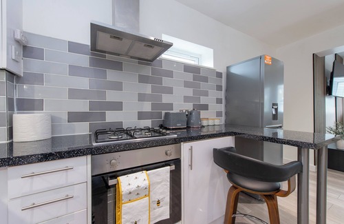 Little Holland Apartamento | Elegant & Spacious 1 Bed Apt, Crayford, Dartford