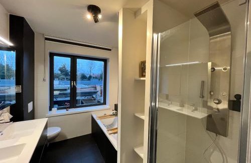 Kortrijk Casa | Elegant & Spacious House close to Center