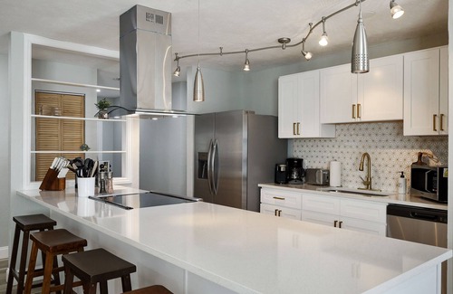The Colony Casa | Elegant Stay w/ Pool & Hot Tub Relaxation in the Sun