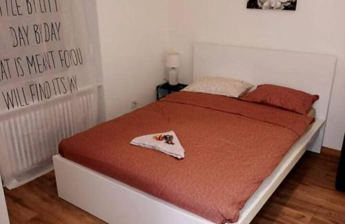 Alt-Wiedikon Apartamento | Elegant Studio fully furnished apartment! @Zürich 4