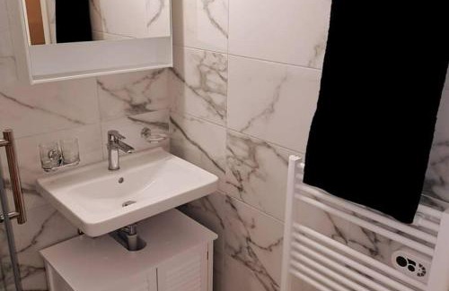 Alt-Wiedikon Apartamento | Elegant Studio fully furnished apartment! @Zürich 4