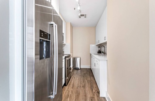 Central Business District Hotel | Elegant Studio Near French Quarter