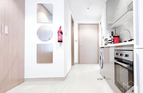 Nad Al Sheba Apartamento | Elegant Studio With Balcony on the Riviera Dubai