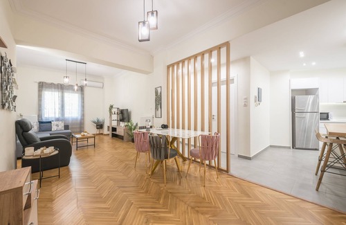 Kolonaki Apartamento | Elegant Suite by CloudKeys