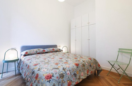 Porta Nuova Apartamento | Elegant Suite in Repubblica Brera