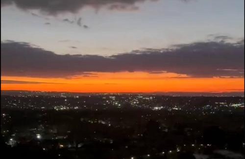 Greater Johannesburg Metropolitan Area Apartamento | Elegant Sunset Condo, Masingita Towers Hotel