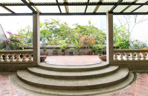 Thung Maha Mek Casa | Elegante casa de 6 dormitorios en el corazón de Bangkok
