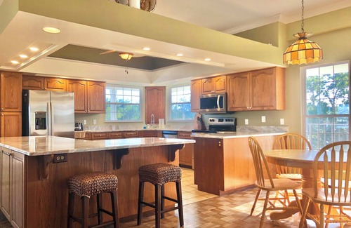 Sebastian Hotel | Elegant Top-Floor Penthouse - 3BR/3BA - Panoramic Views - Boutique Hotel Setting