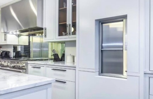 St. Mary's Park Apartamento | Elegant & Unique Townhouse Near Battersea Park