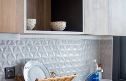 Casablanca Apartamento | Elegant Urban Escape: Centrally-located Large 1-BR Apartment