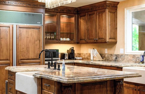 Rancho Santa Margarita Casa | Elegant Villa Retreat Pool Garden Alfresco Lounge