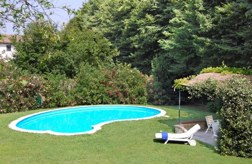 Levada Villa | Villa privada cerca de Venecia en grandes terrenos con piscina