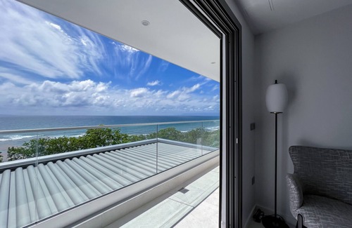 Anse des Rochers Villa | Villa Elegante con Piscina a Pasos de la Playa