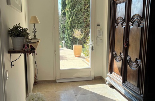 Beaurecueil Casa | Elegant villa with exceptional view, between Sainte-Victoire and Aix-en-Provence