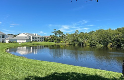 Sawgrass Condominio | Elegant yet family friendly condo-walk to Ponte Vedra Beach, Fla.