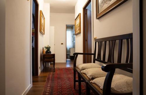 Vicenza Apartamento | Elegante Alloggio con Parcheggio Gratuito