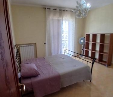 Sant'Antimo Apartamento | Elegante Appartamento - 20 minuti da Napoli centro