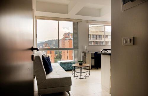 El Tesoro Apartamento | Elegante Apto en el Poblado! Vista Fabulosa