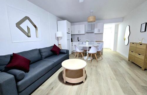 Pueblo Nuevo Apartamento | Elegante Estudio en Sotogrande Royal Golf