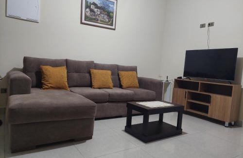 Cochabamba Apartamento | Elegante y Céntrico depto próximo al Prado