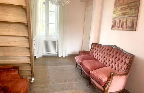 Caslano Casa | Elegantes Haus in der Altstadt Caslano