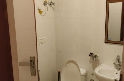 Shyamkhet Apartamento | Elegantly Designed 2 BHK Penthouse near Nainital
