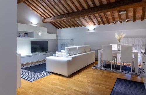 Ferrara Apartamento | [Eleganza fronte Castello Estense]