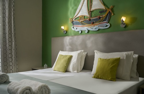 Kalamaki Casa | Elena Studios