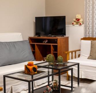 Mavromati Apartamento | Eleni's GuestHouse