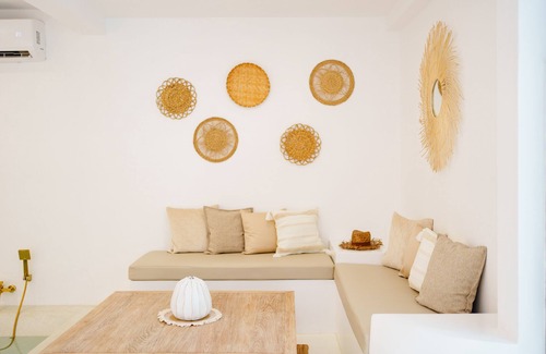 Chaweng City Center Hotel | Elephant Beach Club & Resort Samui