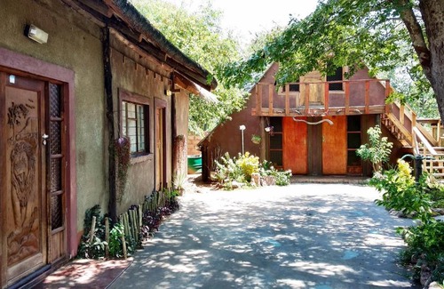 Kasane Casa | Elephant Trail Guesthouse and Backpackers