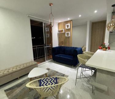 Ibague Apartamento | Eleva tu Estadía: Apartamento Moderno con Toques Únicos en la Mejor Ubicación Ibague - Tolima